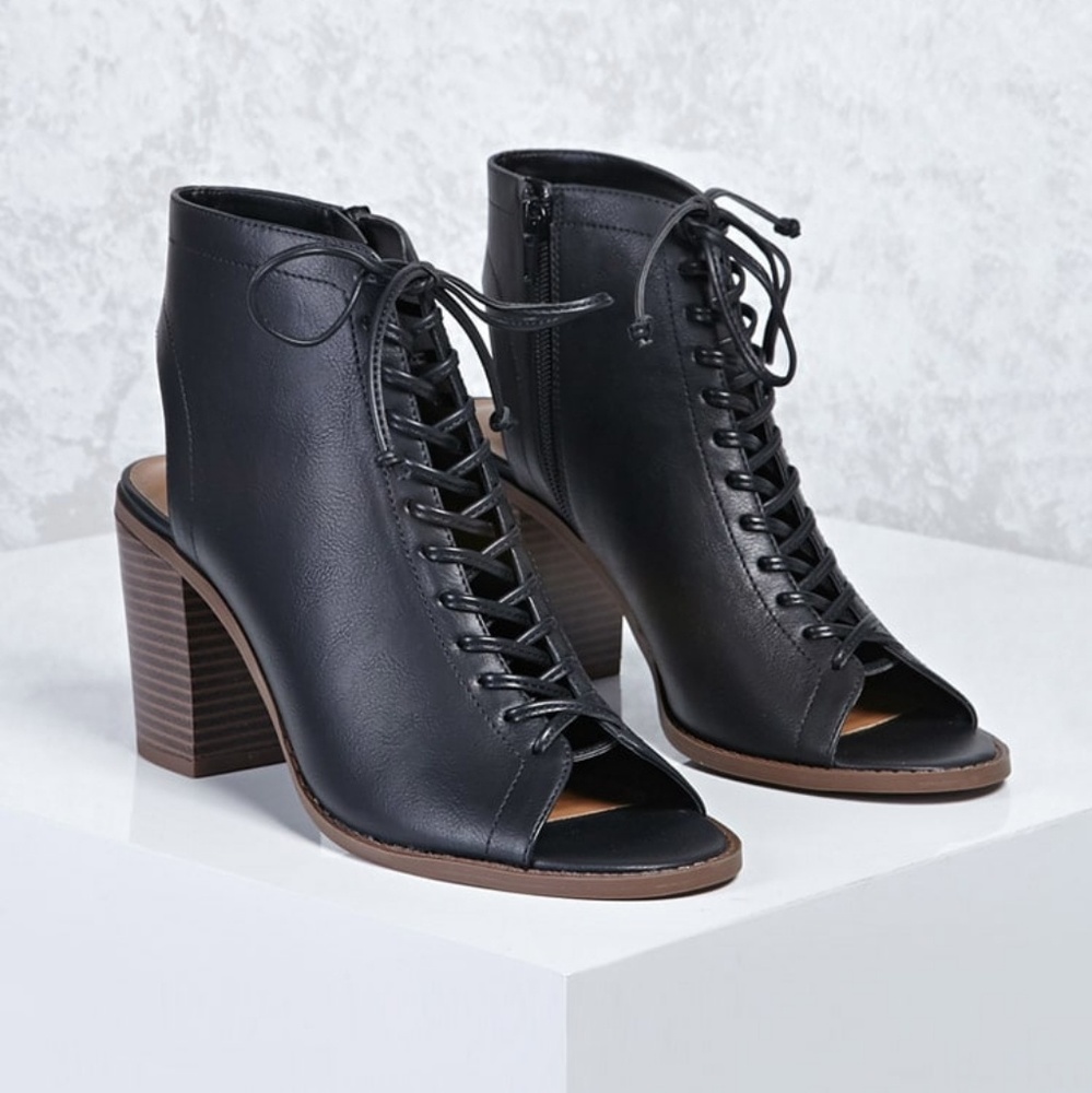 Forever 21 faux leather cut out ankle heels